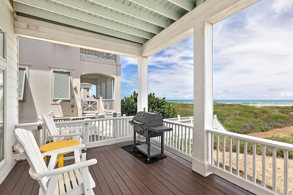 Paradise Found - Private Beachfront House 3 Bedroom Home by RedAwning