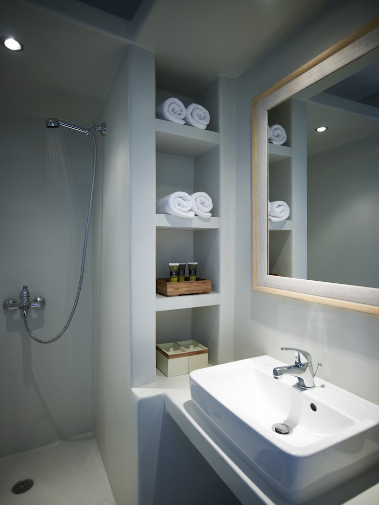 Kea Village Suites & Villas