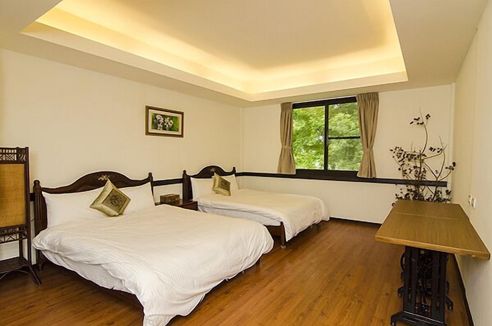 Eshine Villa