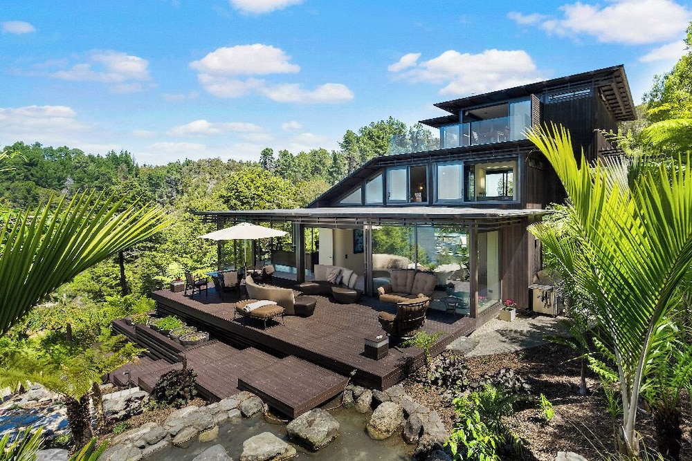 Exclusive Suite - Ocean Views & Beach