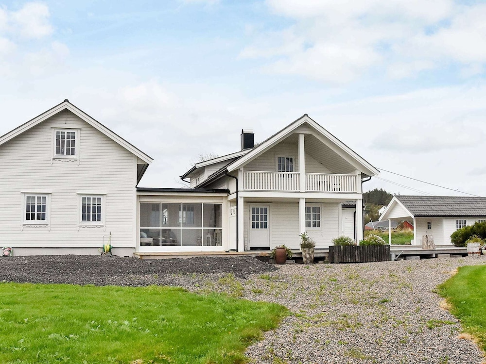 Holiday Home in Tornes I Romsdal view 3