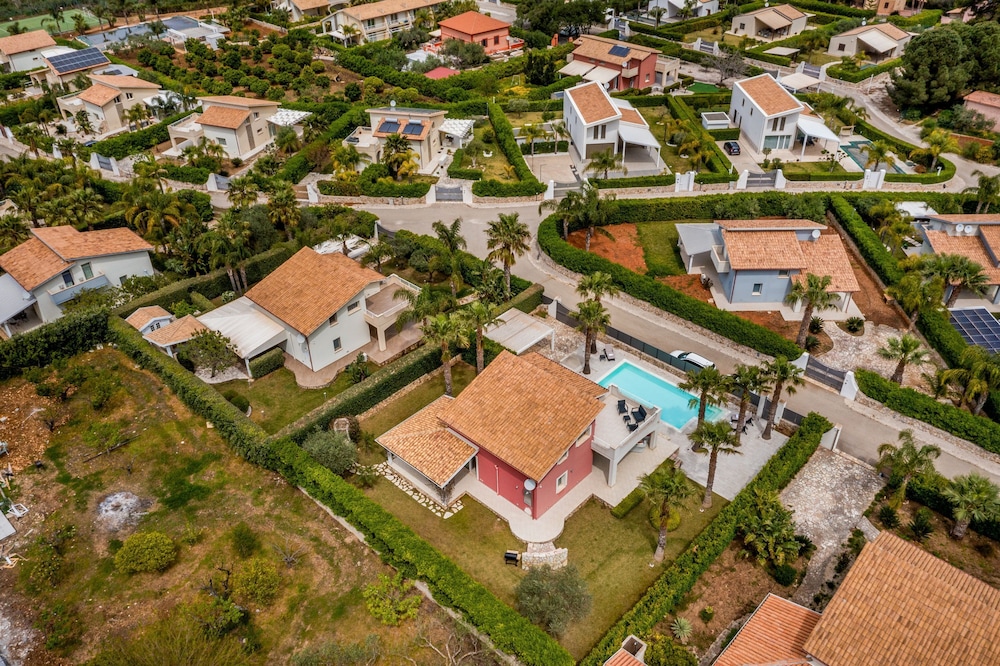 Villa Jacqueline con Piscina Privata 8 Posti Letto