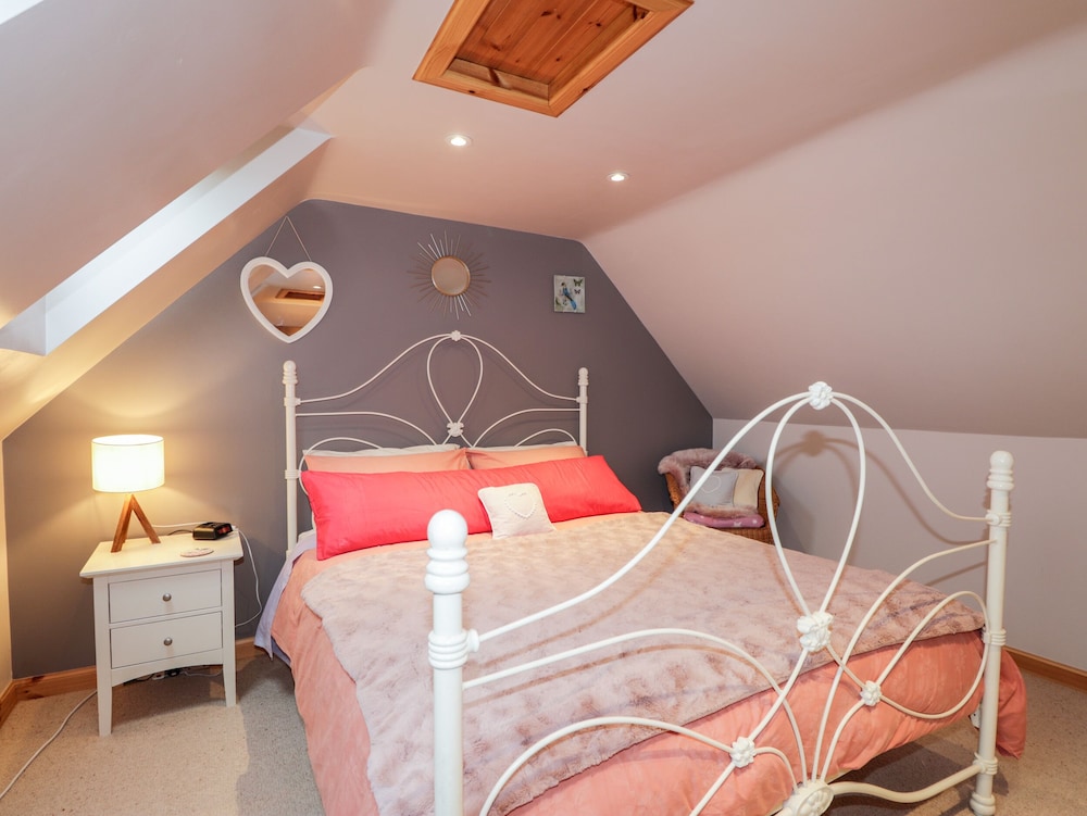 Bogindour Cottage