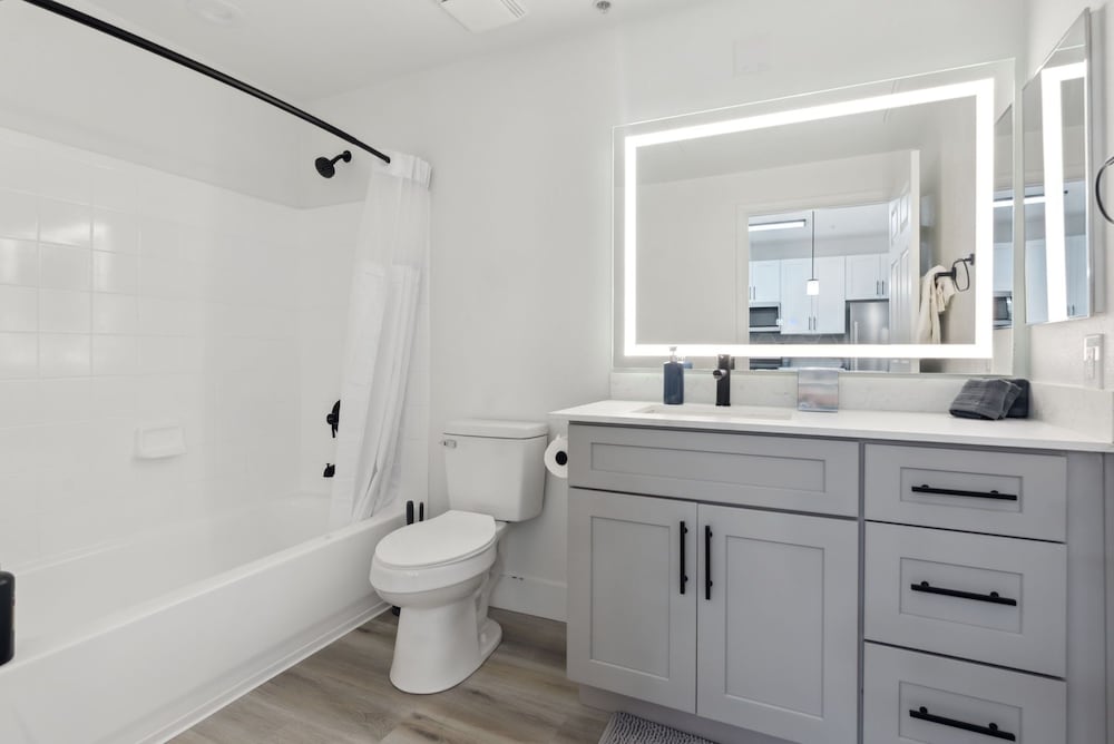 CozySuites at Zone Westgate