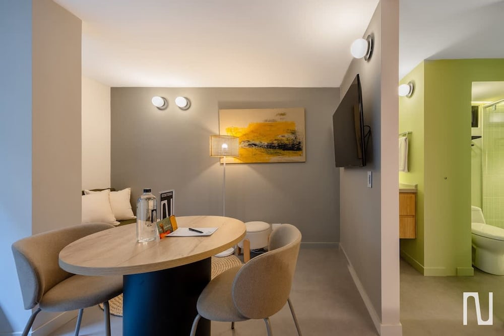 NOK Luxury 3BR in Zona Rosa