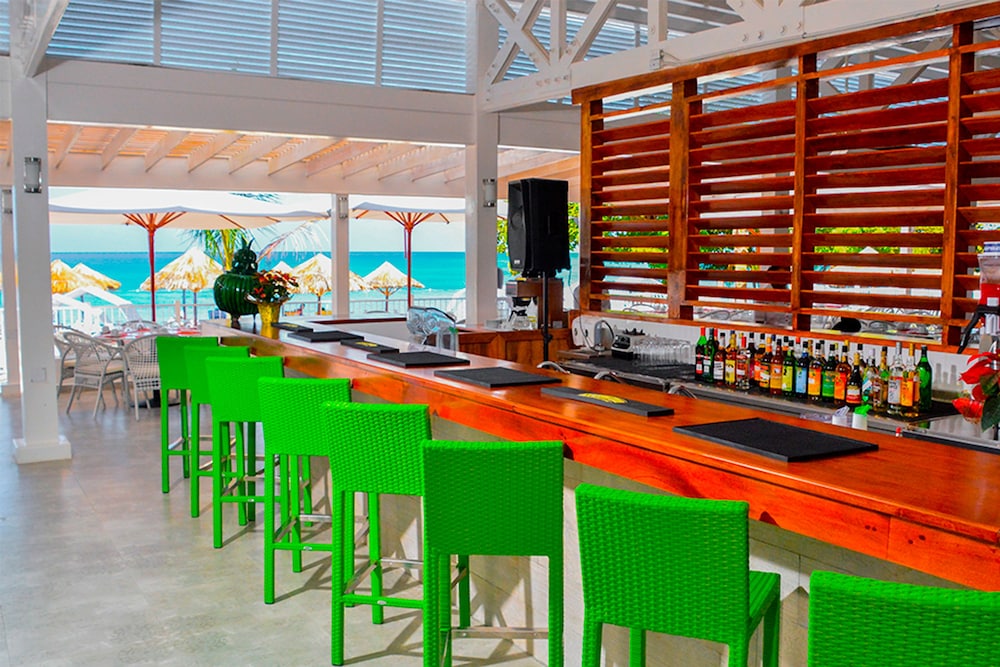 Jamaica Vacations - Grand Decameron Cornwall Beach, A Trademark All-Inclusive Resort - Property Image 13