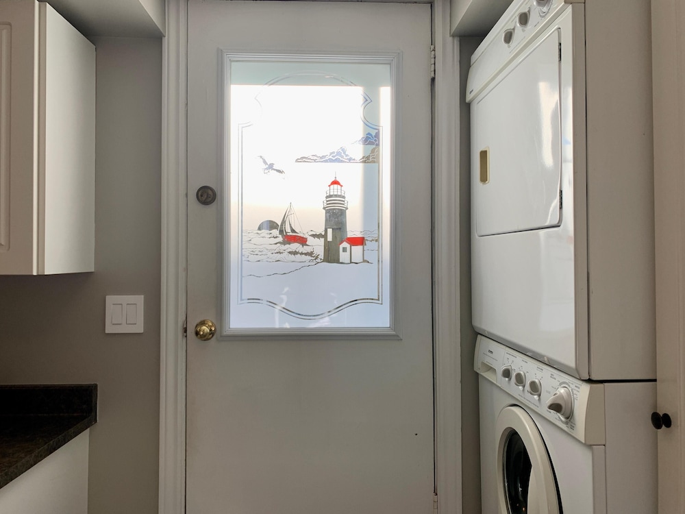 Hiltz House Suite Near Halifax Ferry