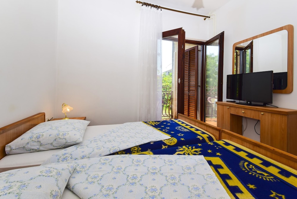 Studio Dara Apartment A1 view 4