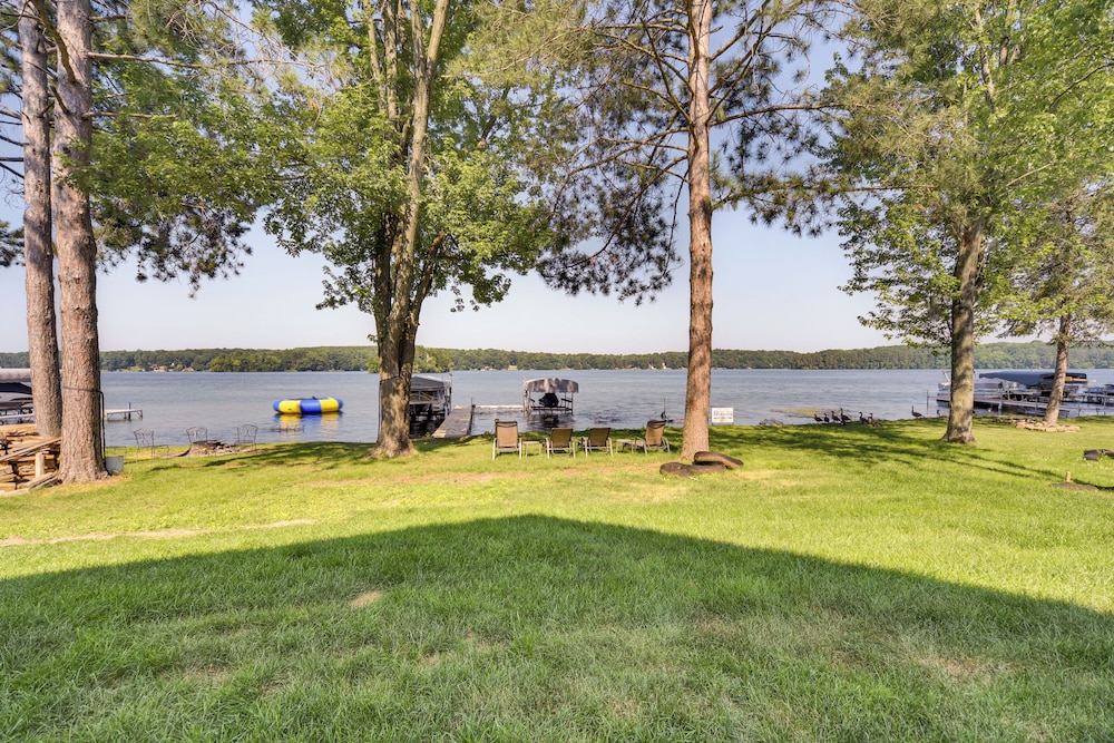 Lake Wapogasset Home w/ Dock: 7 Mi to Amery