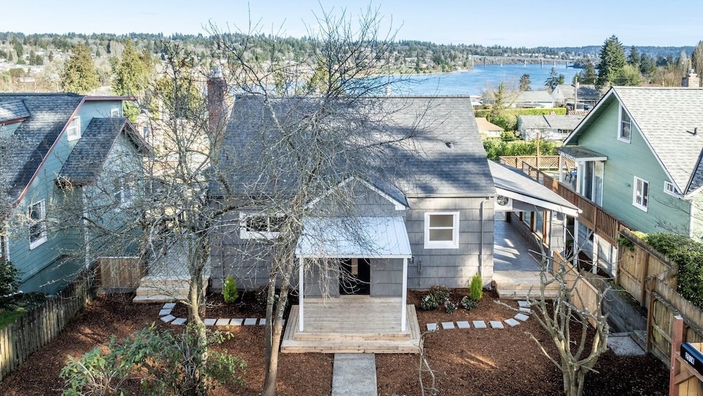 The Lookout Landing 4 Bedroom Home