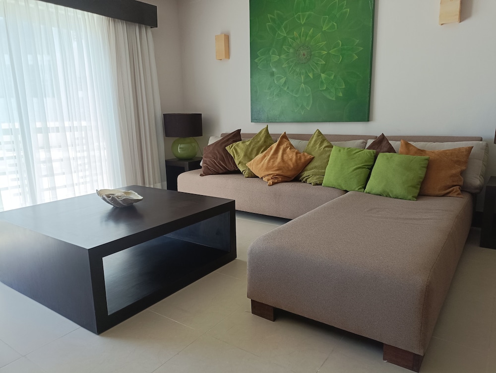 Aldea Thai by AR Vacations