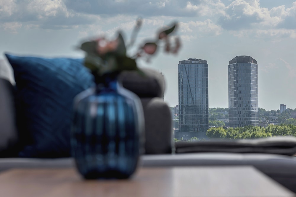 Elegant Apartment in Katowice by Renters