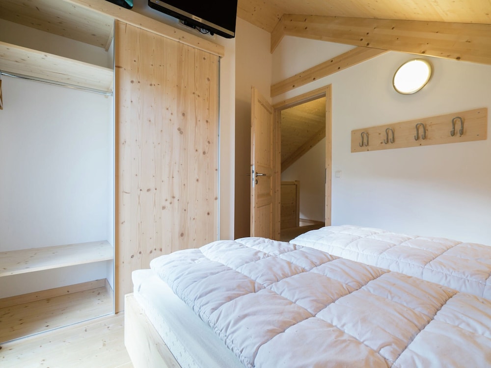Lovely Chalet With Infrared Sauna