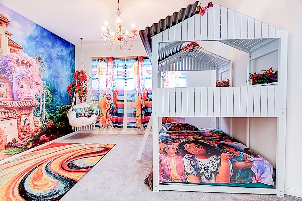 5893 Family Fun Home With Pool Near Theme Parks