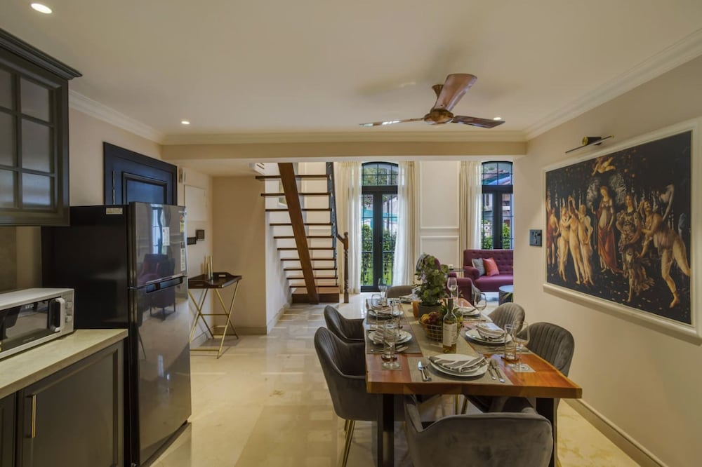 Luxury 3BR Duplex With Pool in Goa s Beverly Hills