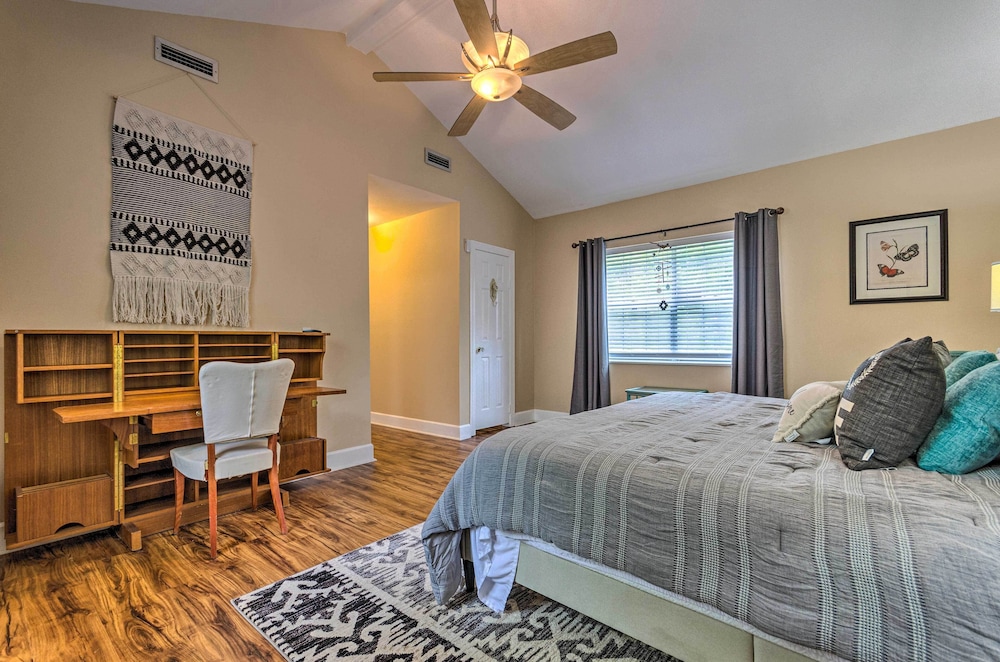 Bonifay Estate With Spring-fed Swimming Hole! view 5