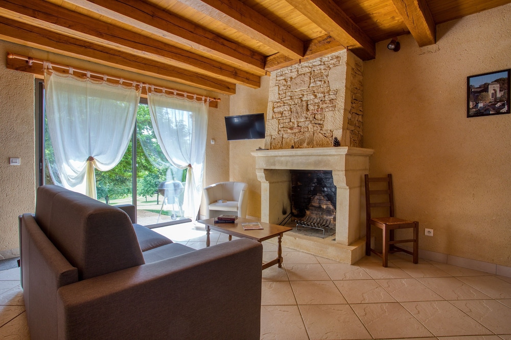 Combas Village De Gites