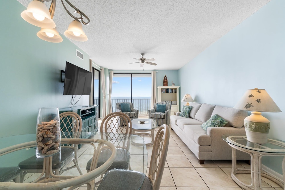 Romar Place 605