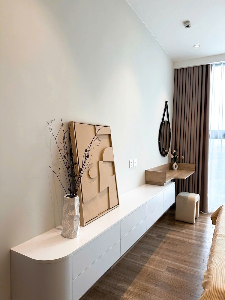Onsen Landmark Luxury Apartments