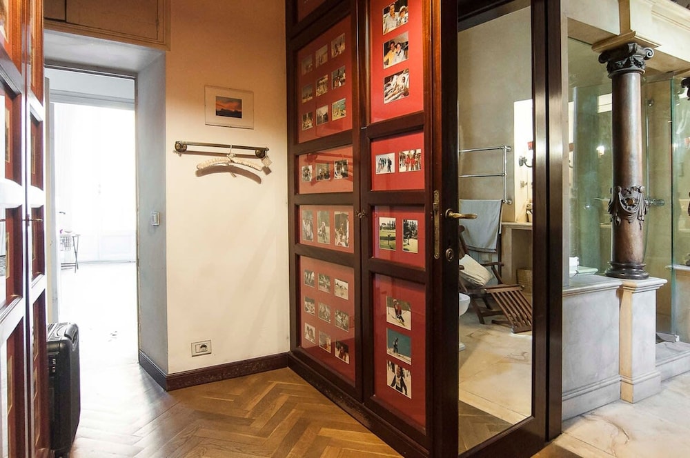 Rome an Aristocratic Apartment in Historic Palace Near the Piazza Navona