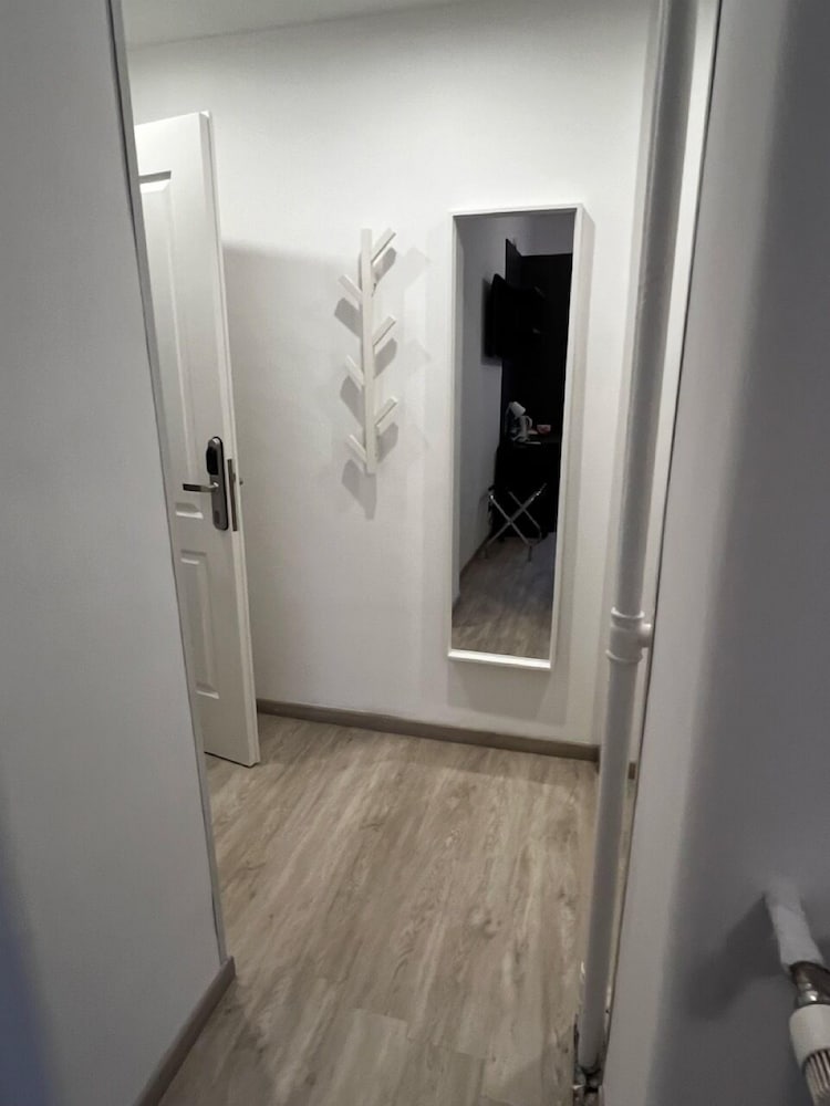 Love4Rome Guest House