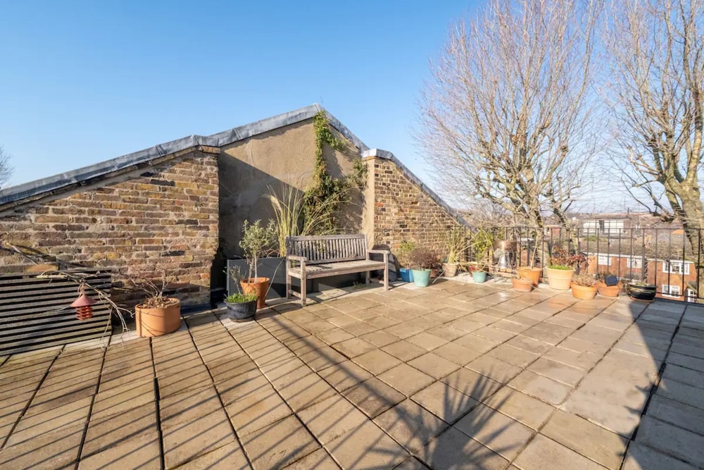 Peaceful 2 Bedroom Flat With Roof Terrace - Hackney