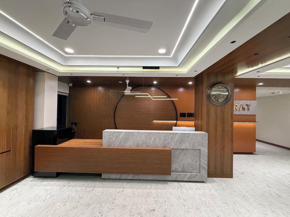 Bharat Inn Hotel And Restaurant