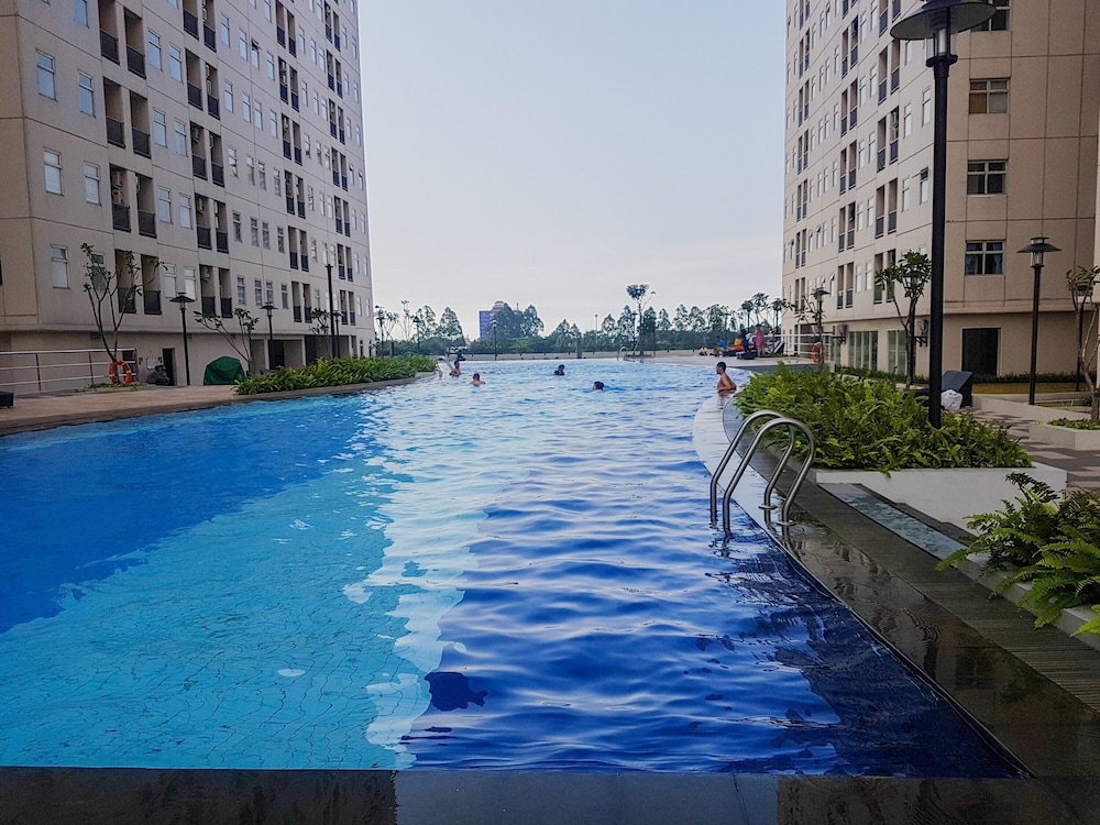 Minimalist Style Studio Ayodhya Apartment