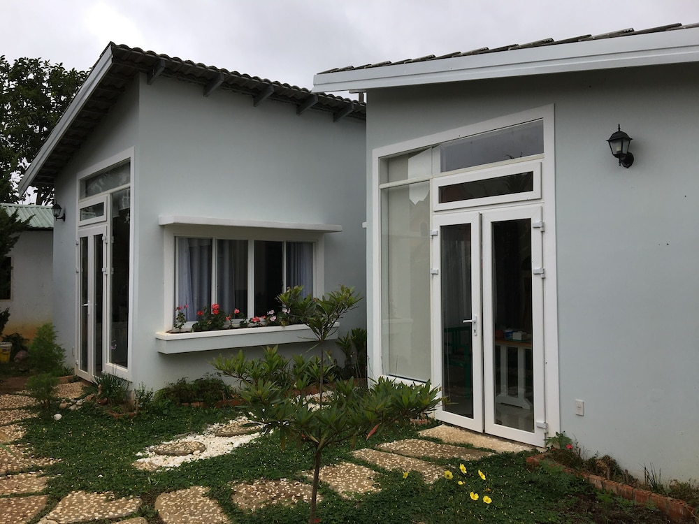 69 Lugia House
