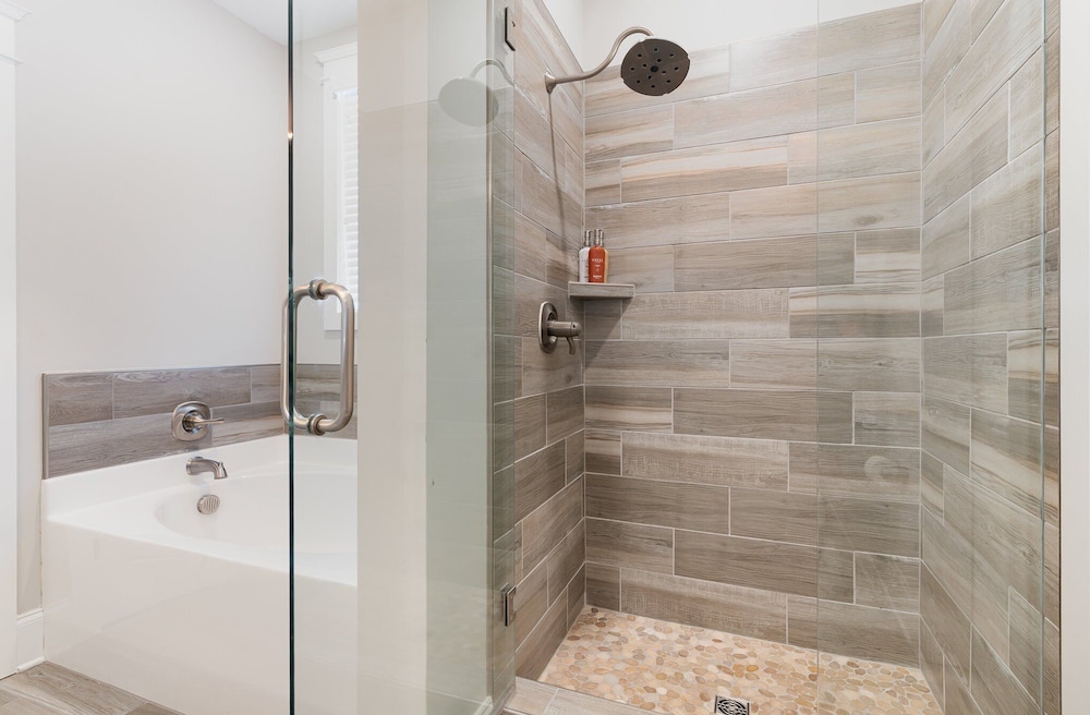 Belwood Manor-across From Parthenon-5 Min Broadway