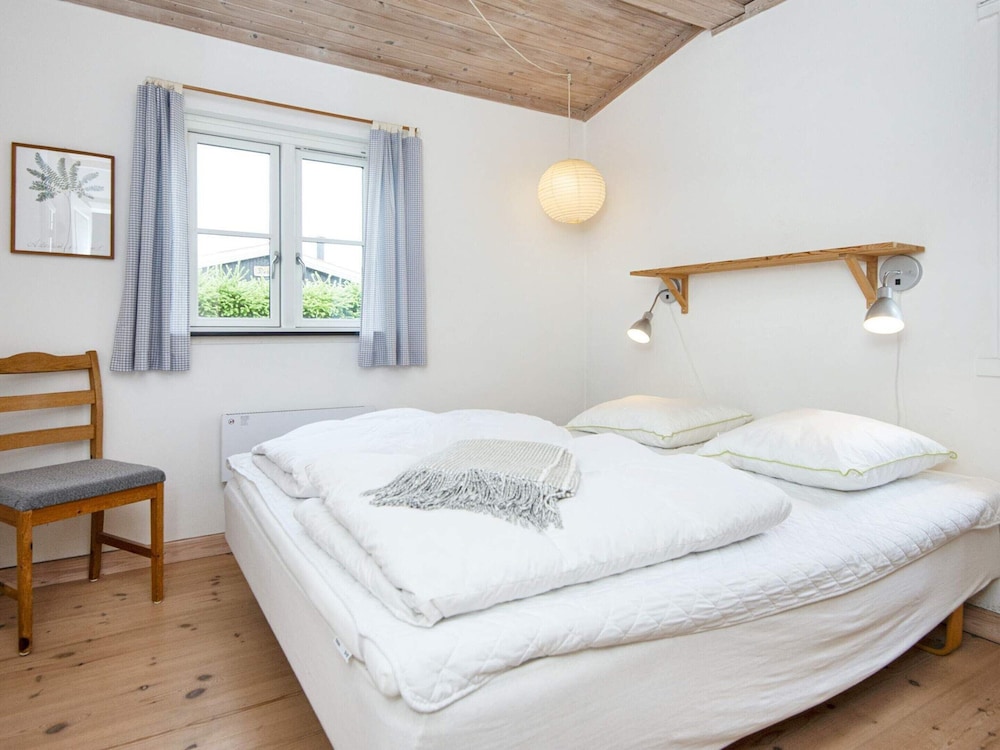 Renovated Cottage Near Beach - By Traum Ferienwohnungen view 3