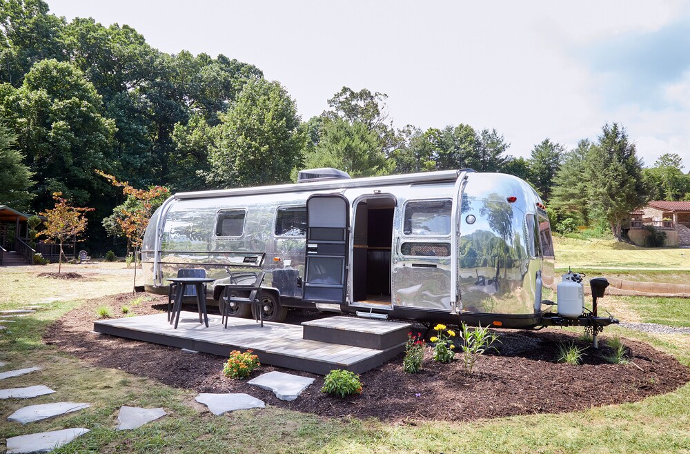Asheville River Cabins