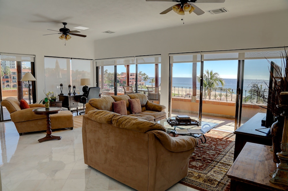 Casa del Mar Condos