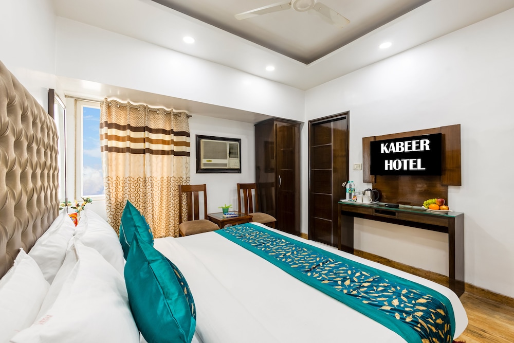 Hotel Kabeer New Delhi Railway Station