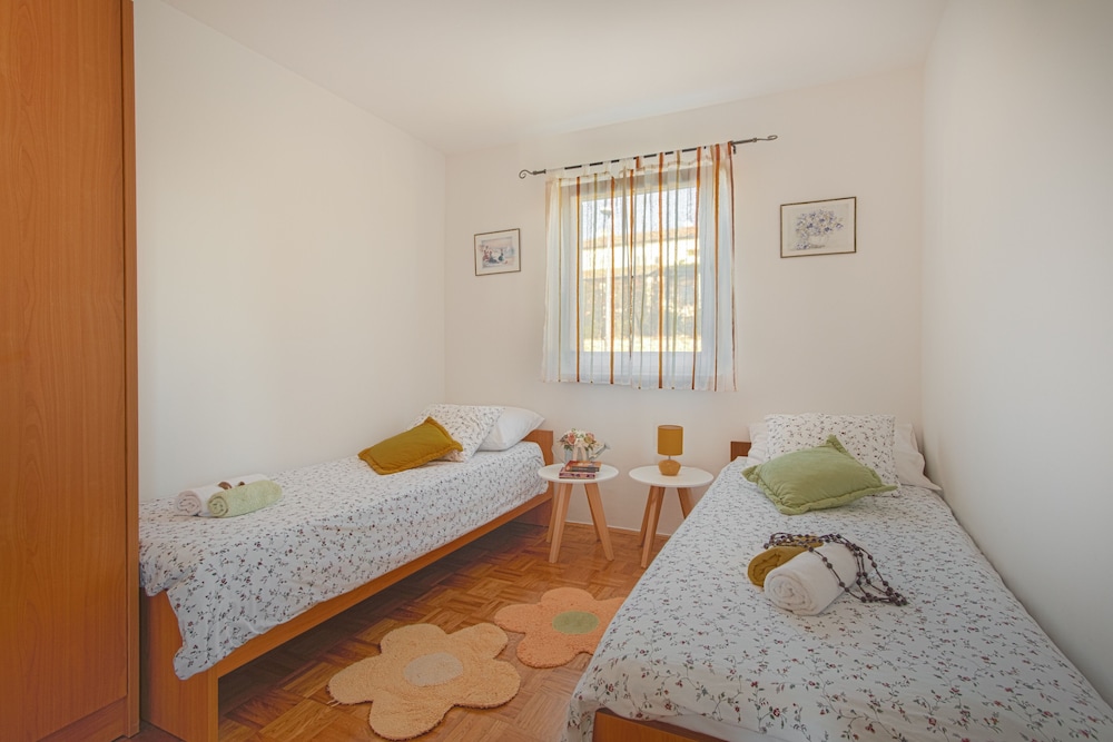 Luton Apartments, Zadar - Kozino, Heated Pool & Hot Tub