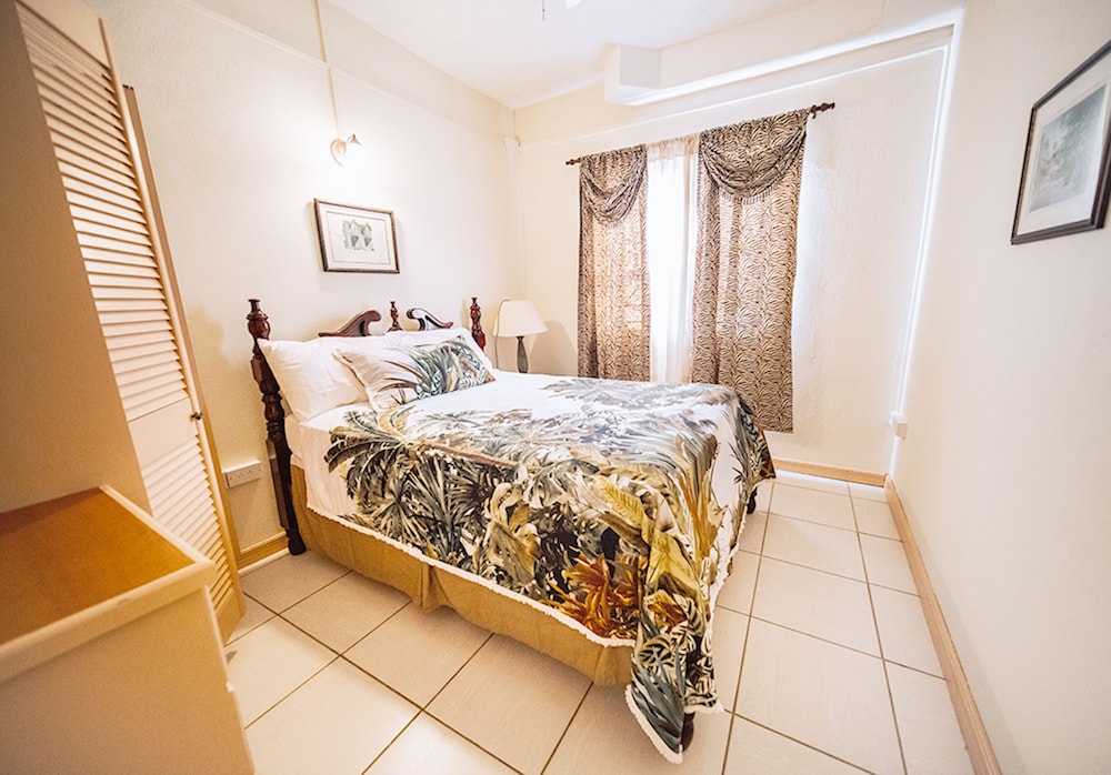 ClarenceVille Villa Apartments