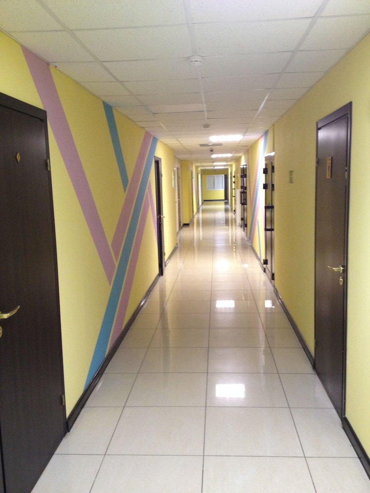 Express hotel & hostel