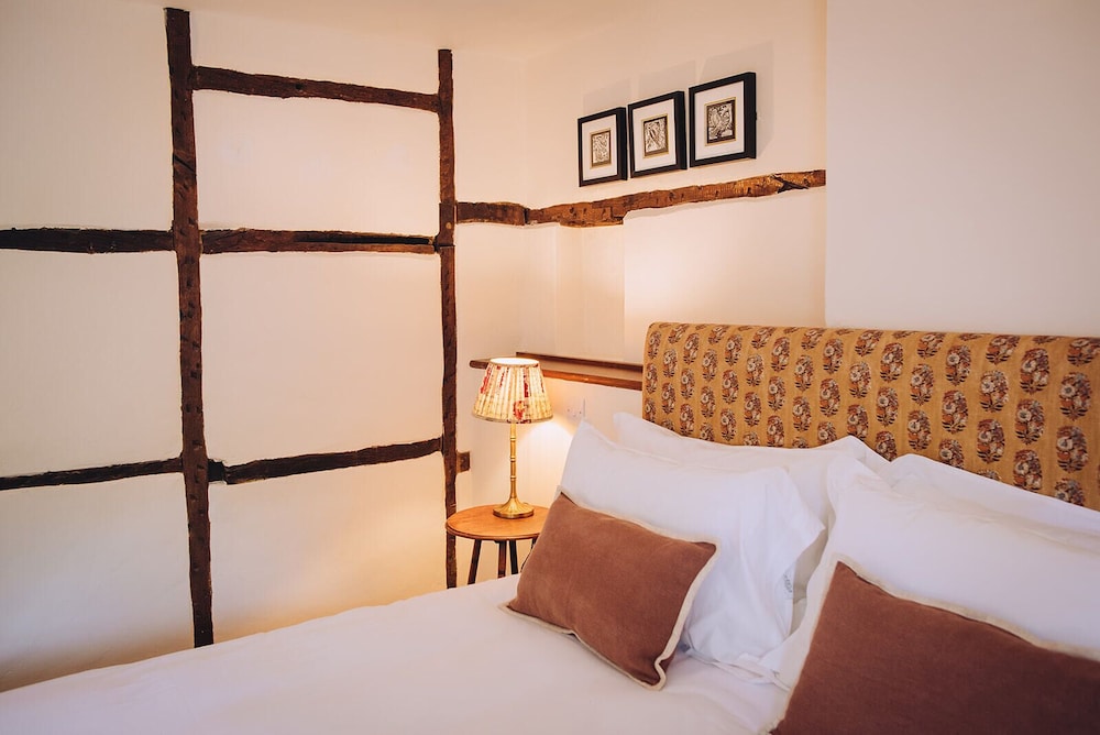 Guildford Vacations - The Drummond at Albury - Property Image 51