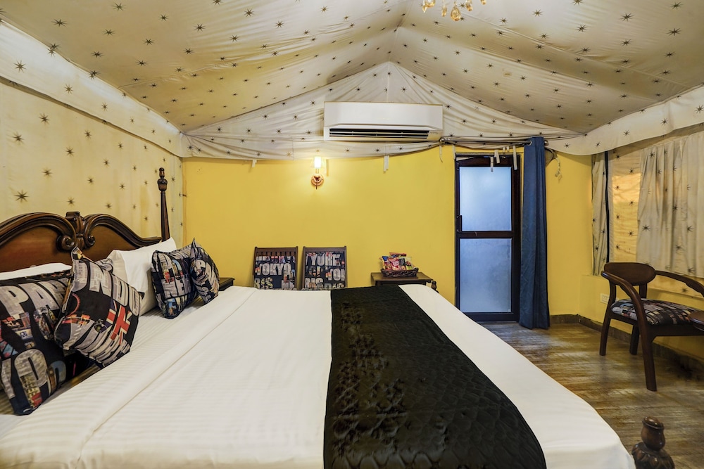 Alaya Stays Fortezza | Pet-friendly 6-BHK Farmhouse With Private Pool