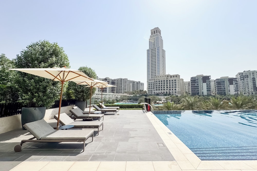 PVH - 1BR Sea View - Palace Residence