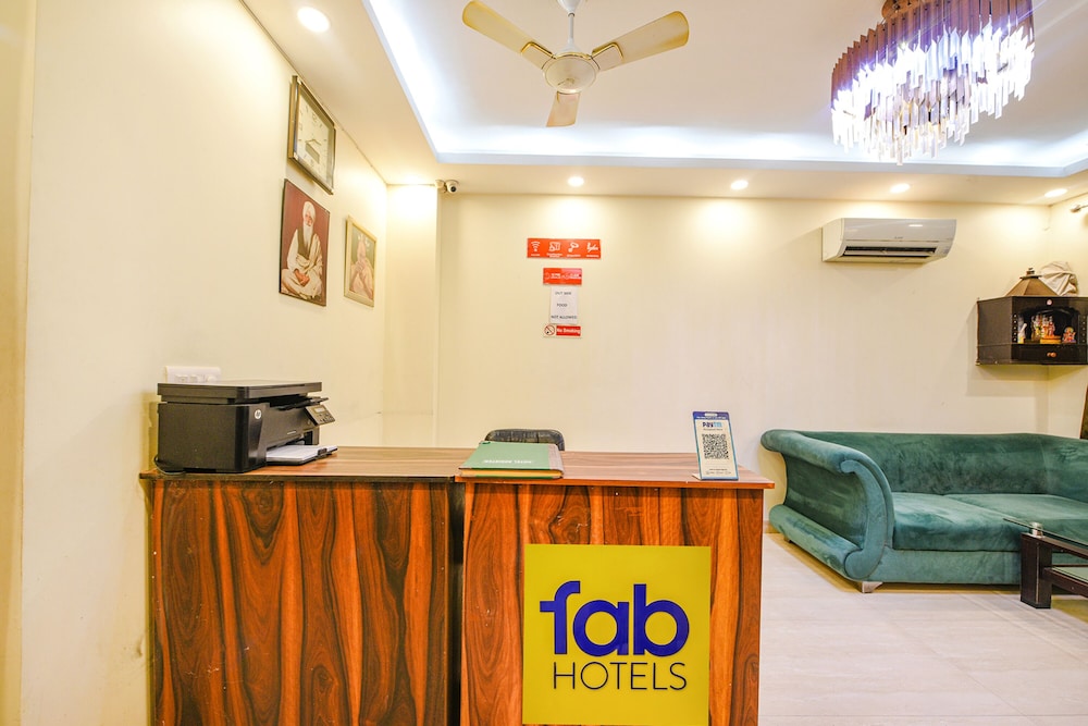 Fabhotel Ak Villa