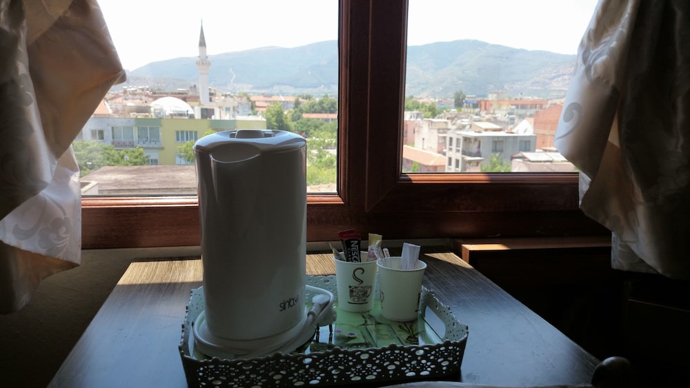 Wallabies Aquaduct Hotel - Property Image 1