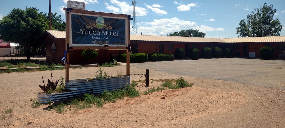 The Lodge at Ute Lake aka Yucca Motel and Cabins