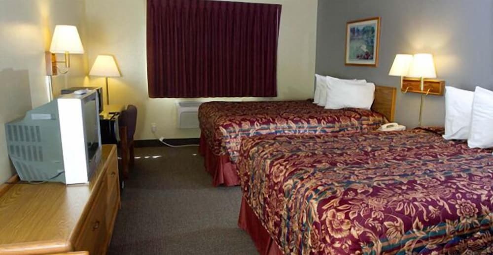 Cherokee Inn view 3