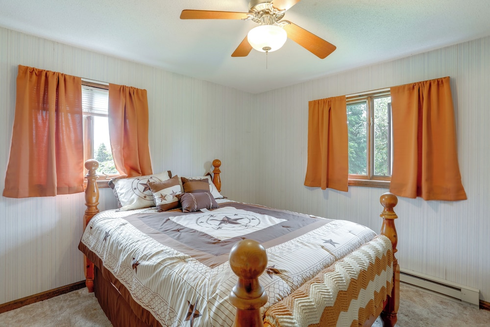 Home w/ Large Yard: 8 Mi to Holiday Valley Resort
