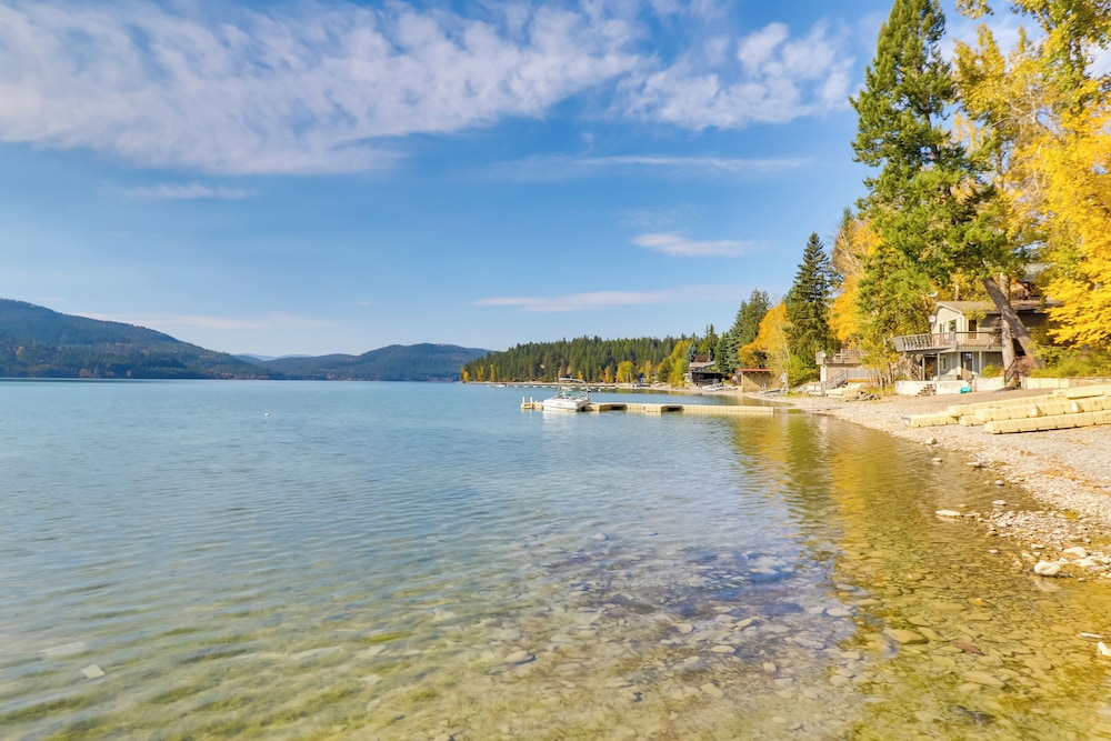 5 Mi to Whitefish Resort: Home w/ Shared Yard!