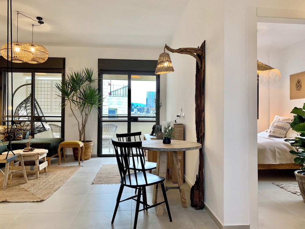 Talpiot Market Boho Stay by Sea N' Rent