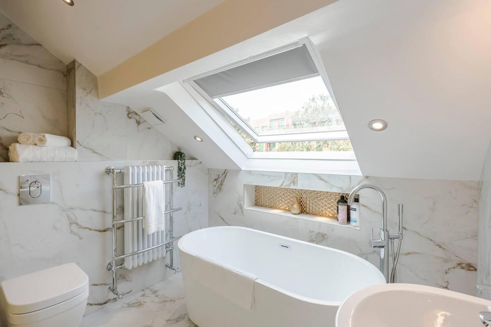 Stunning 3 bed Flat in the Heart of West Hampstead