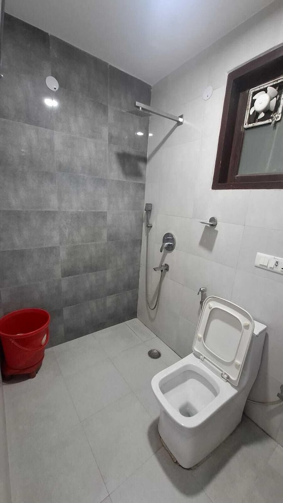 Hotel Taj Homestay- A Unit of Sahni's