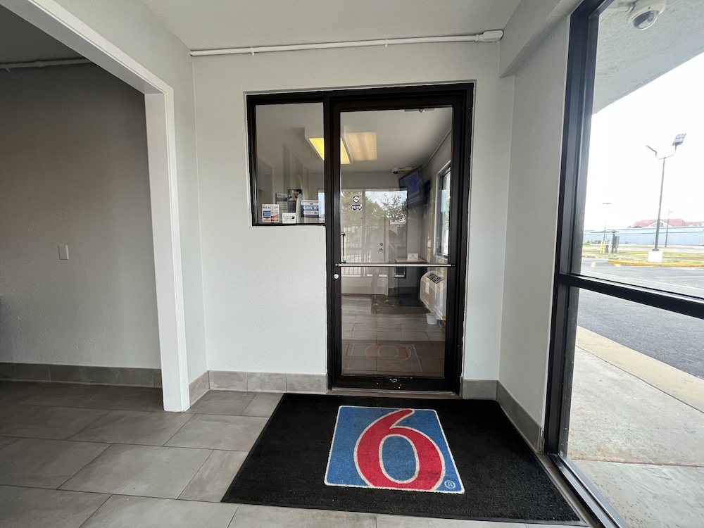 Motel 6 Jonesboro, AR
